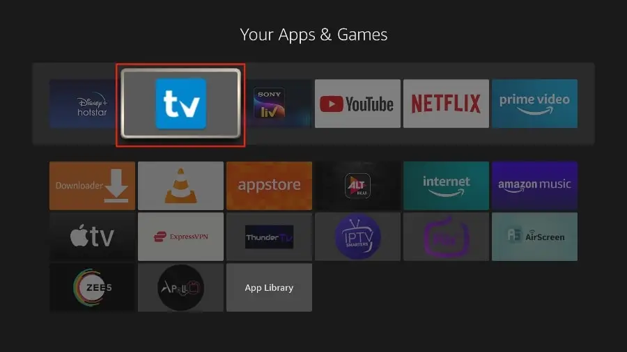 Sélection d'applications sur TiviMate incluant IPTV Quebec, Netflix, Prime Video, YouTube, et d'autres services.